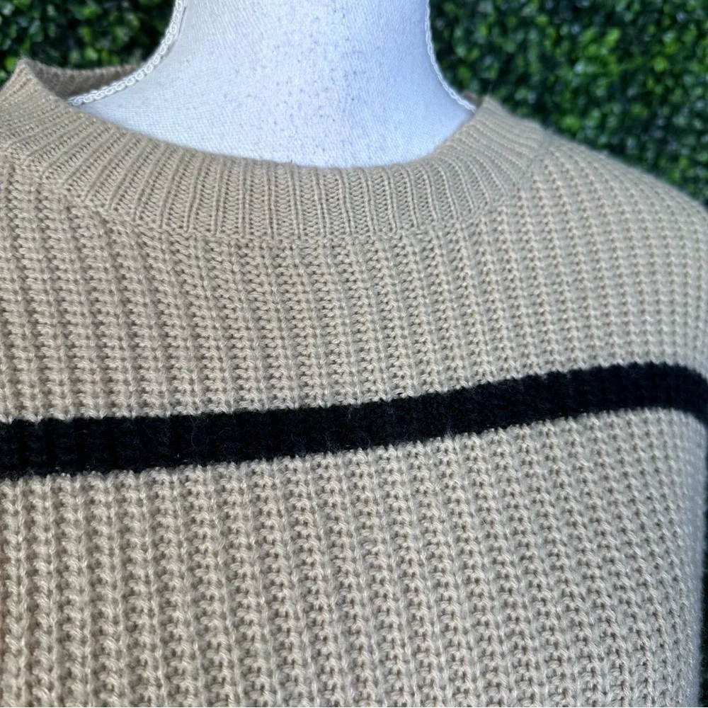 Cable knit Striped Beige and black crew‎ Sweater